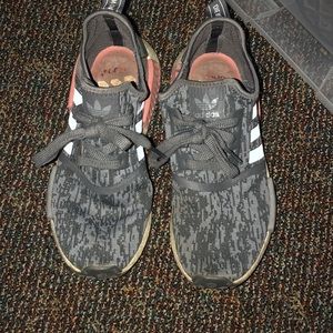 ADIDAS NMD GREY SND PINK